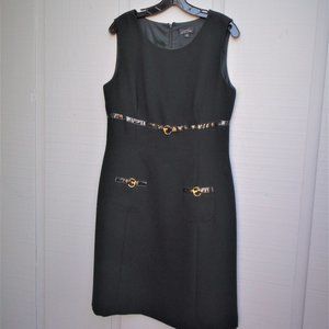 VTG Tahari Black Classic  Sleeveless Sheath 12